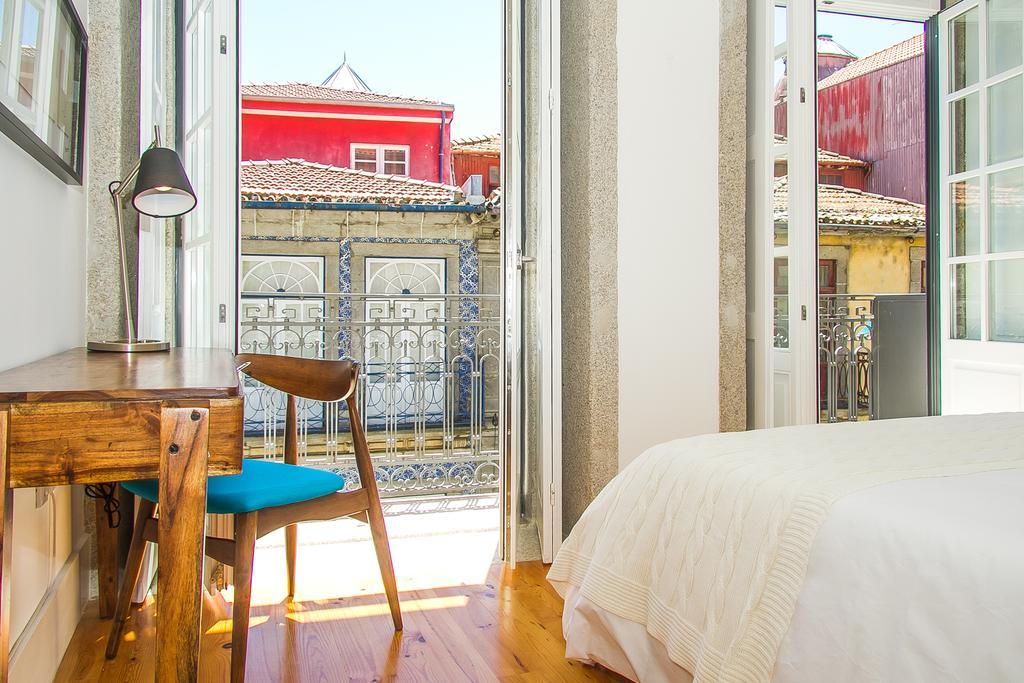 Liiiving In Porto | Blue Flower Apartment Екстер'єр фото