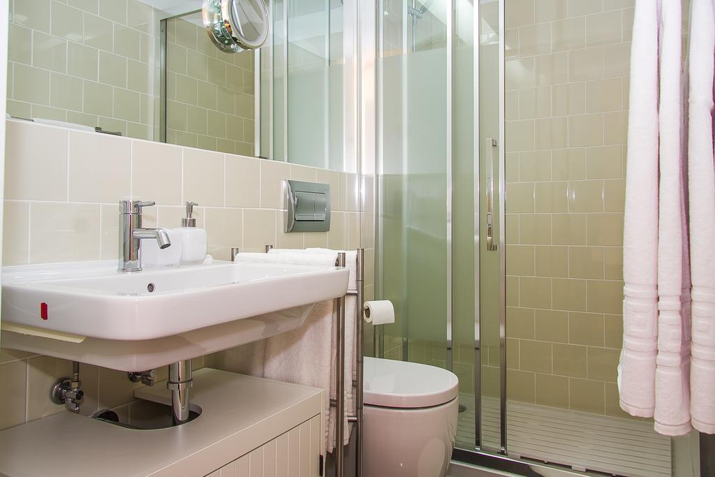 Liiiving In Porto | Blue Flower Apartment Екстер'єр фото